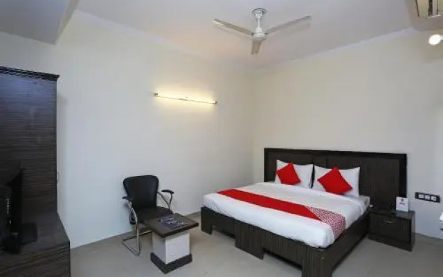 OYO 15784 Flagship Bus Stand