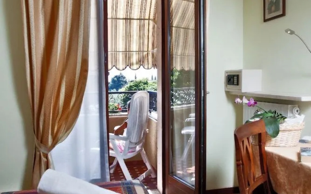 Hotel Lory