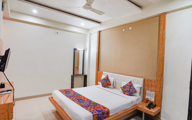 FabHotel Bliss Inn