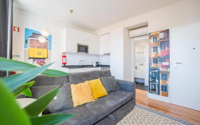GuestReady - Chic and Vibrant Apt with Stunning Views - Anjos