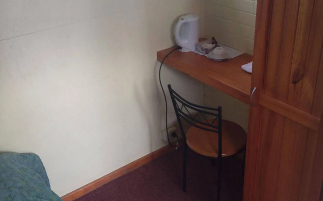 Rod 'N' Reel Hotel Motel Woodburn