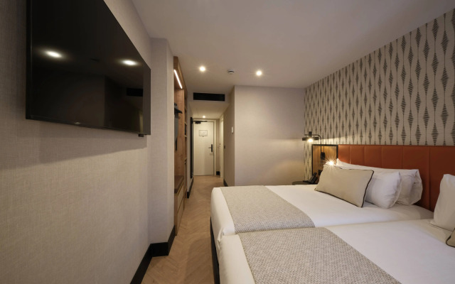 Catalonia Park Putxet Hotel