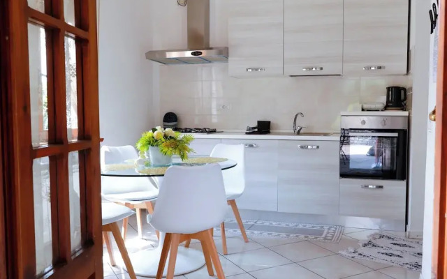 Apartment in Villa Between Como and Switzerland