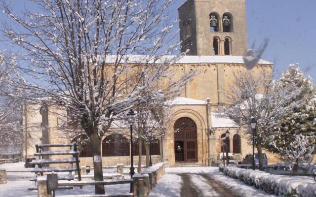 Hotel Puerta Sepúlveda by Bossh Hotels