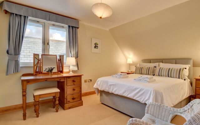 Spacious Holiday Home in Croyde near Sea