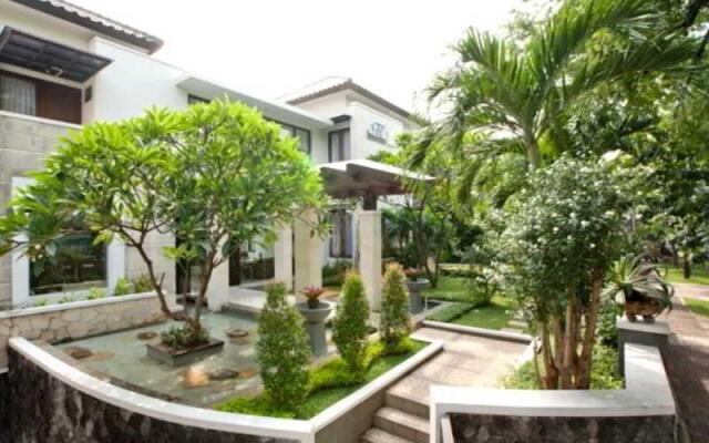 M Residence Menteng
