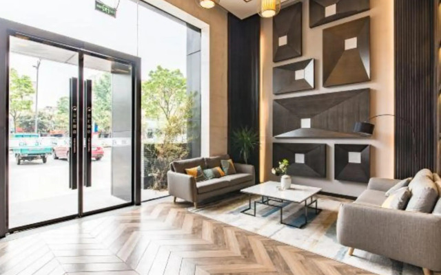 Yunhui Hotel