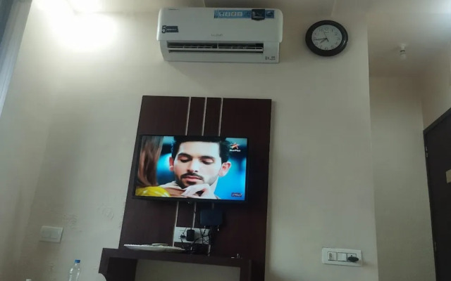 Hotel Raviraj Palace Rajkot