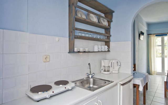 Stefano Apartments
