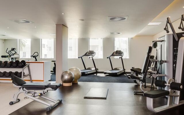 African Pride 15 On Orange Hotel