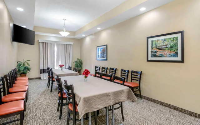 Holiday Inn Express La Grange