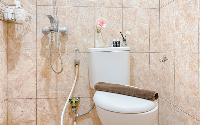 Comfort Living 2BR at Mutiara Bekasi Apartment