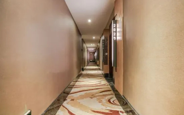 Guangzhou Jiulong Hotel (Qinglong South Street)