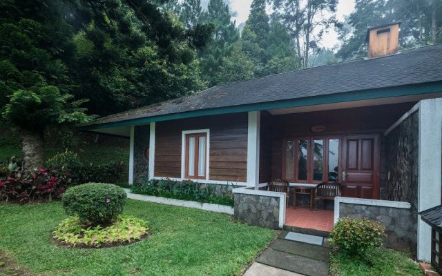 Puncak Pass Resort
