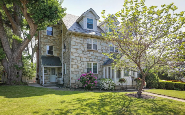 Quakertown Vacation Rental: Close to Hiking Trails