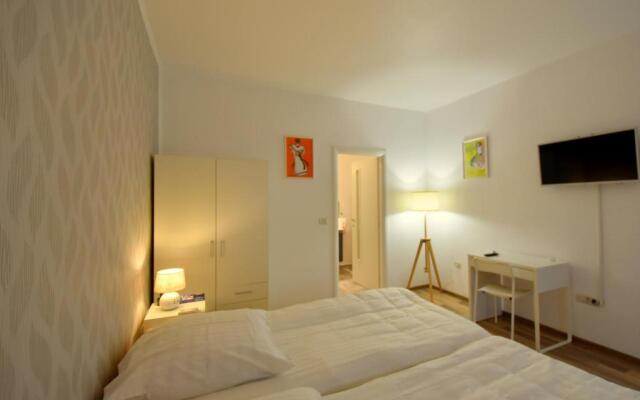 Neferprod Apartments - IS - CAM 02