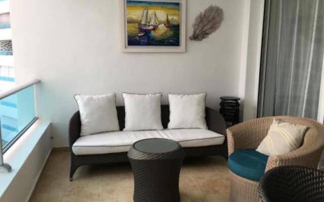 Beachfront Apartment in Marbella Towers