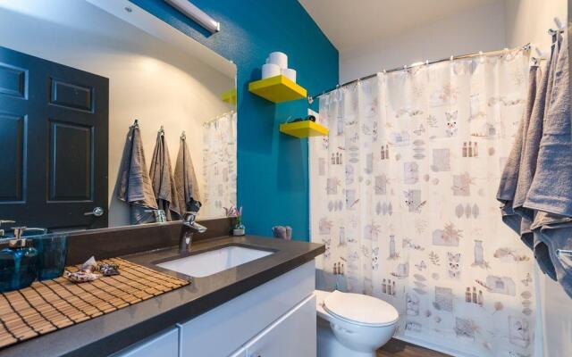 Studio City Universal Apartments
