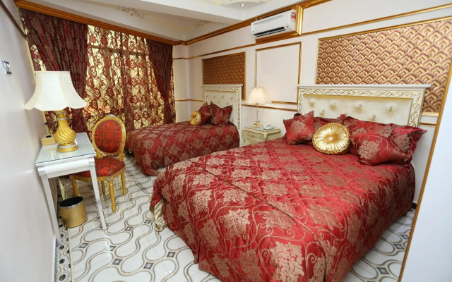 Lace Boutique Hotel