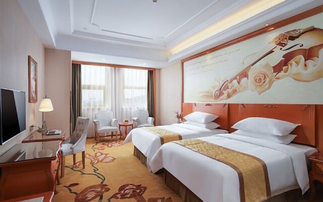 Vienna Hotel(Rugao Auto Station Branch)