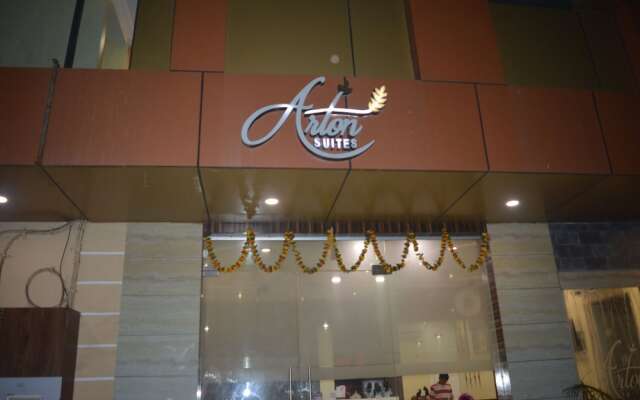OYO 9996 Hotel Arton Suites