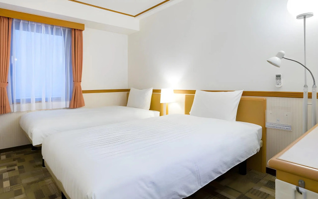Toyoko Inn Hakata Nishi-nakasu