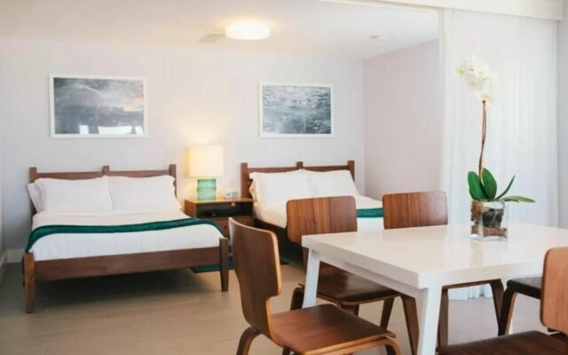 Tides Inn Hotel
