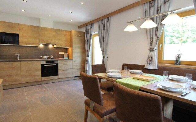Spacious Apartment in Saalbach with Ski Boot Heaters