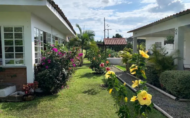 Hotel Campestre Paso Del Duque