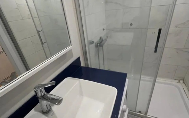 Sunny Apartment Batumi