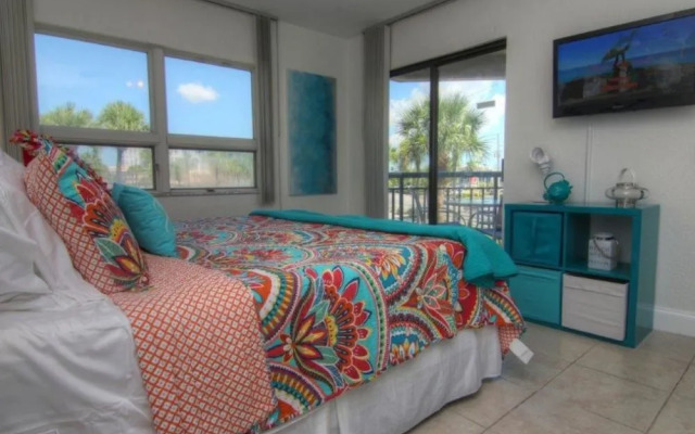 Gulf Strand 208 By Redawning