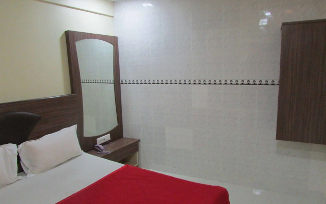 OYO 328 Hotel Royal Grand