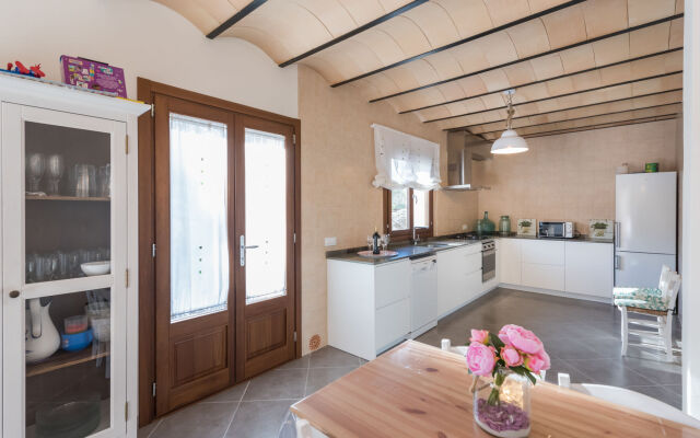 Holiday Home Sa Casa Rotja