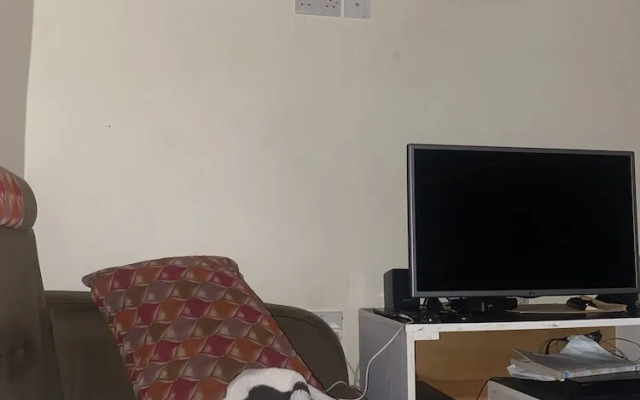 Room in Guest Room - Single Bedroom & Sitting Room