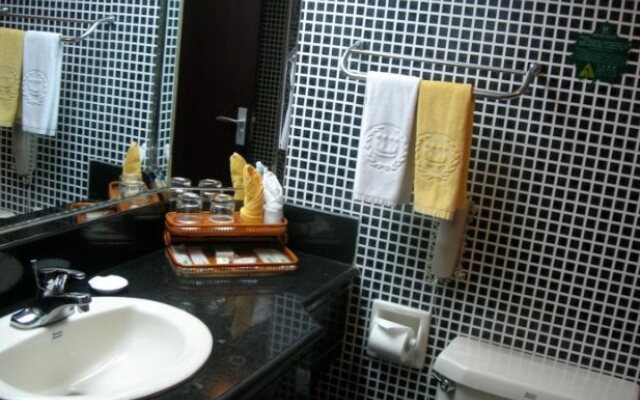 Crown Plaza