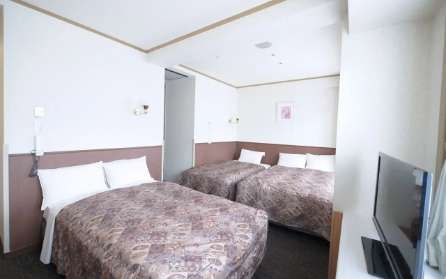 U Community Hotel
