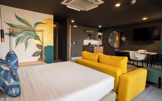 Los Patios Cool Living