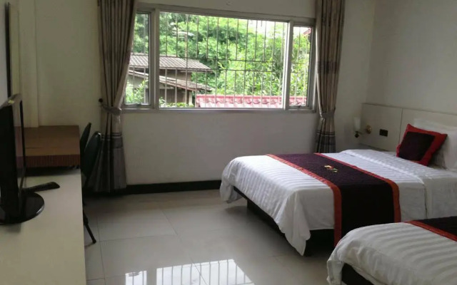 Vientiane Chaleunxay Center Hotel