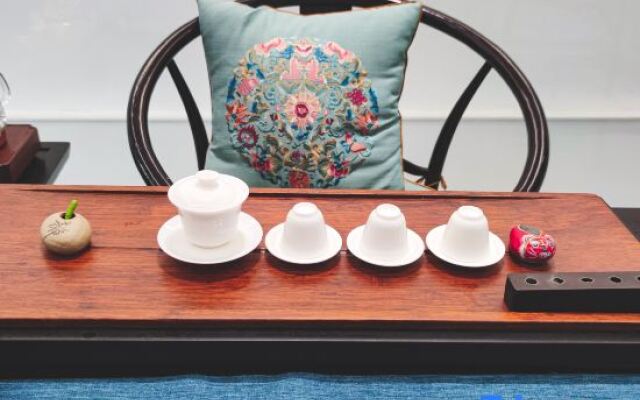 Yishibahao Courtyard Hostel