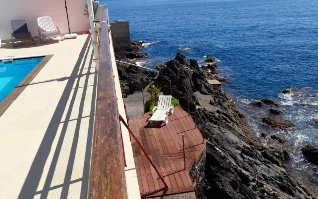 Villa Beach Club