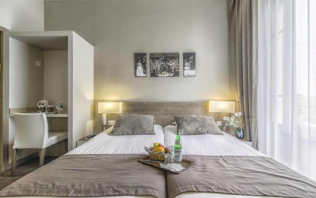 Kyriad Orange Centre