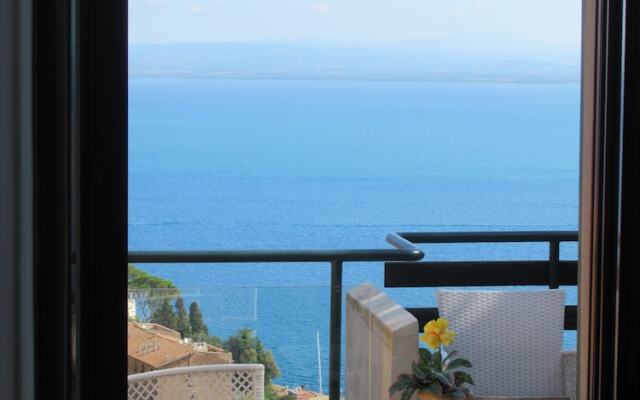 Holiday House for 9 Persons