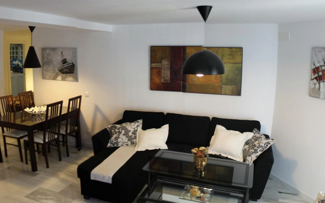 CENTER SEVILLA (Wi-Fi). CATHEDRAL 3 MIN.