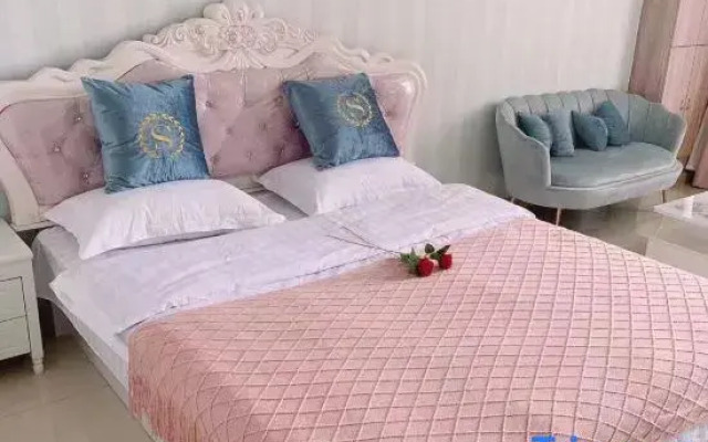 Wutongxiang Apartment (Harbin Kaixuan Plaza)