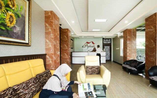 D'Madinah Residence Syariah Hotel Solo
