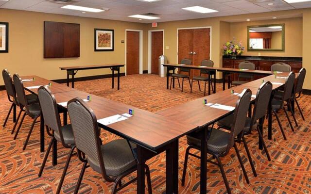 Hampton Inn & Suites Hopkinsville