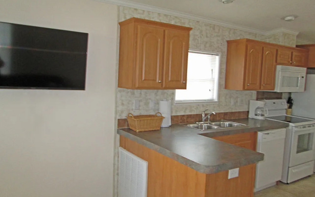 Southern Palms RV Campground Resort