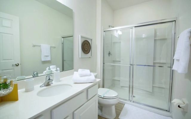 11 Bedroom 9.5 Bathroom 4792sq Foot Villa