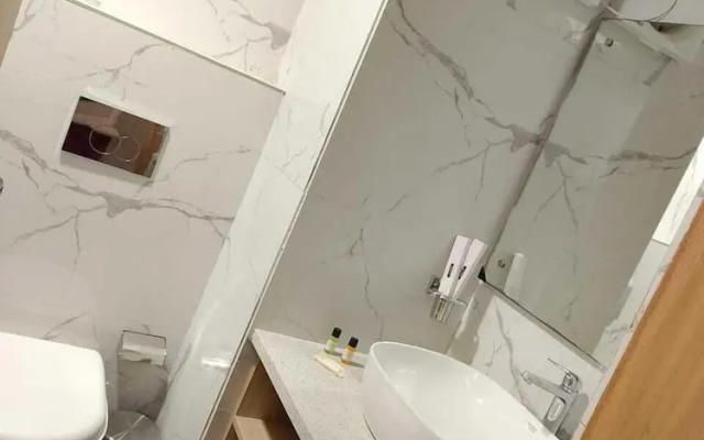 Aeraki Hotel Pvt. Ltd.