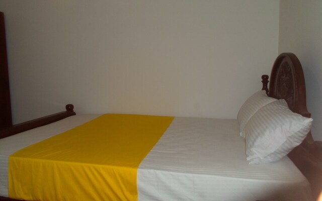 Amada Lake View Homestay
